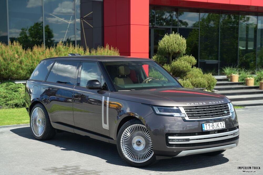 Land Rover Range Rover 3.0D Autobiography - Veturë: foto 2 Land Rover Range Rover 3.0D Autobiography - Veturë: foto 2