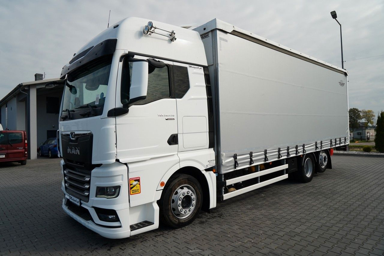 MAN TGX 26.470 / 6x2 / FIRANKA / SOLÓWKA / 6x2 / 12 - Kamion me tendë: foto 2 MAN TGX 26.470 / 6x2 / FIRANKA / SOLÓWKA / 6x2 / 12 - Kamion me tendë: foto 2