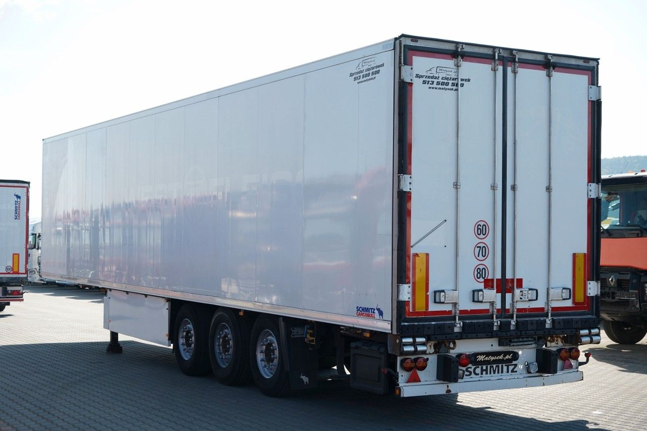 Schmitz Cargobull / CHŁODNIA / THERMO KING SLX 300 / HAKÓWKA / OŚ - Gjysmë rimorkio frigorifer: foto 3 Schmitz Cargobull / CHŁODNIA / THERMO KING SLX 300 / HAKÓWKA / OŚ - Gjysmë rimorkio frigorifer: foto 3