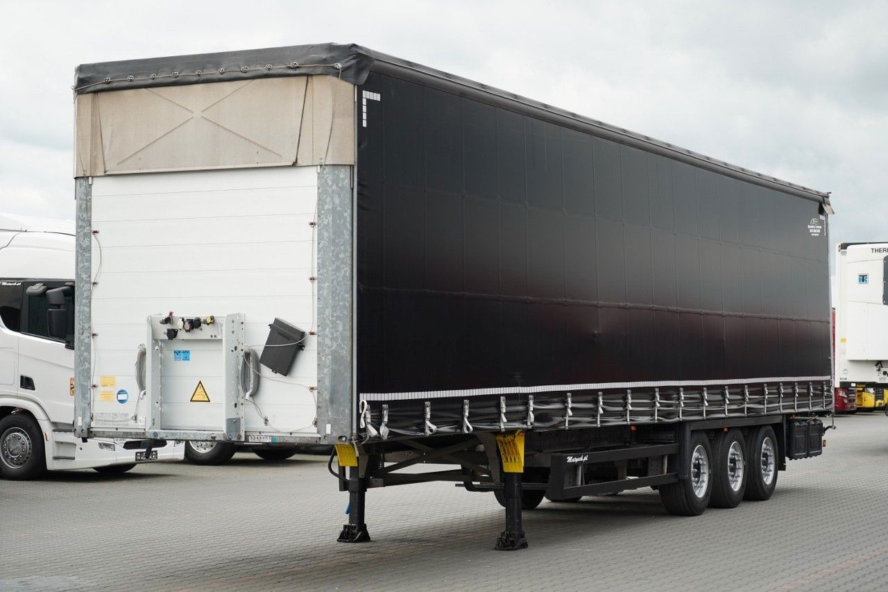 Schmitz Cargobull FIRANKA VARIOS / PODNOSZONY DACH / STANDARD - Gjysmë rimorkio me tendë: foto 1 Schmitz Cargobull FIRANKA VARIOS / PODNOSZONY DACH / STANDARD - Gjysmë rimorkio me tendë: foto 1