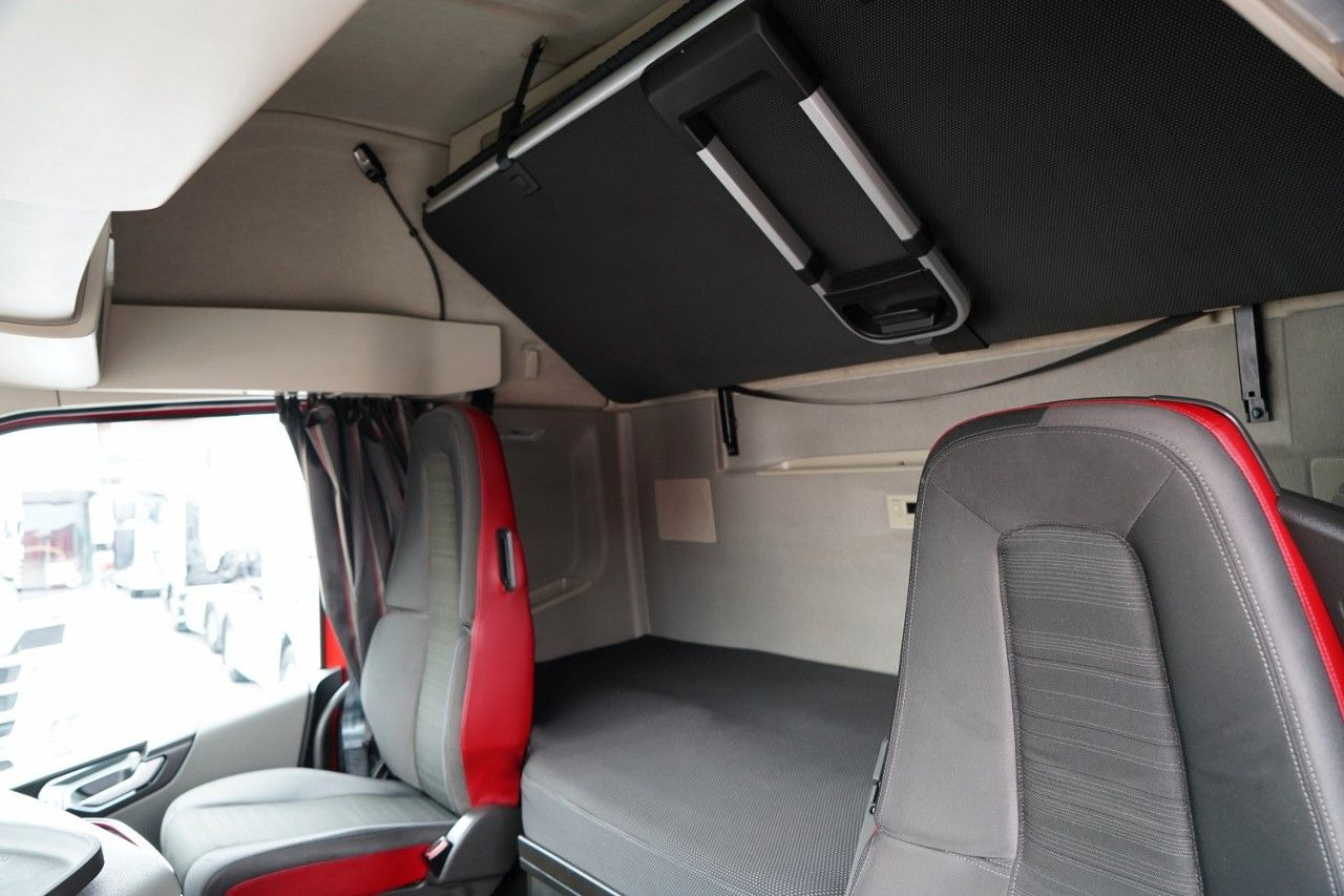 Kamion me tendë Volvo FH 460 / I-SAVE / ZESTAW TANDEM 120 M3 / PRZEJAZ: foto 12 Kamion me tendë Volvo FH 460 / I-SAVE / ZESTAW TANDEM 120 M3 / PRZEJAZ: foto 12