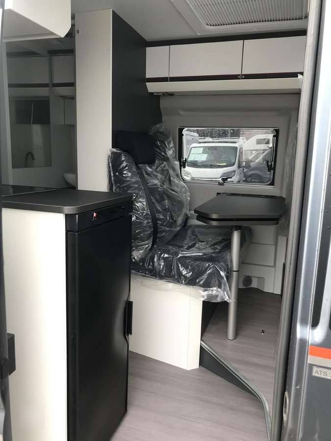 ADRIA Twin Sport 640 SG - Furgon kampingu: foto 5 ADRIA Twin Sport 640 SG - Furgon kampingu: foto 5