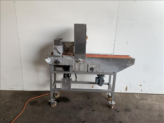 AFT buttering machine - Paisje për furrë buke: foto 1 AFT buttering machine - Paisje për furrë buke: foto 1