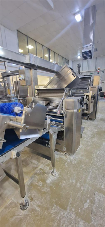 Rondo Laminazione pastry sheeting line - Paisje për furrë buke: foto 1 Rondo Laminazione pastry sheeting line - Paisje për furrë buke: foto 1