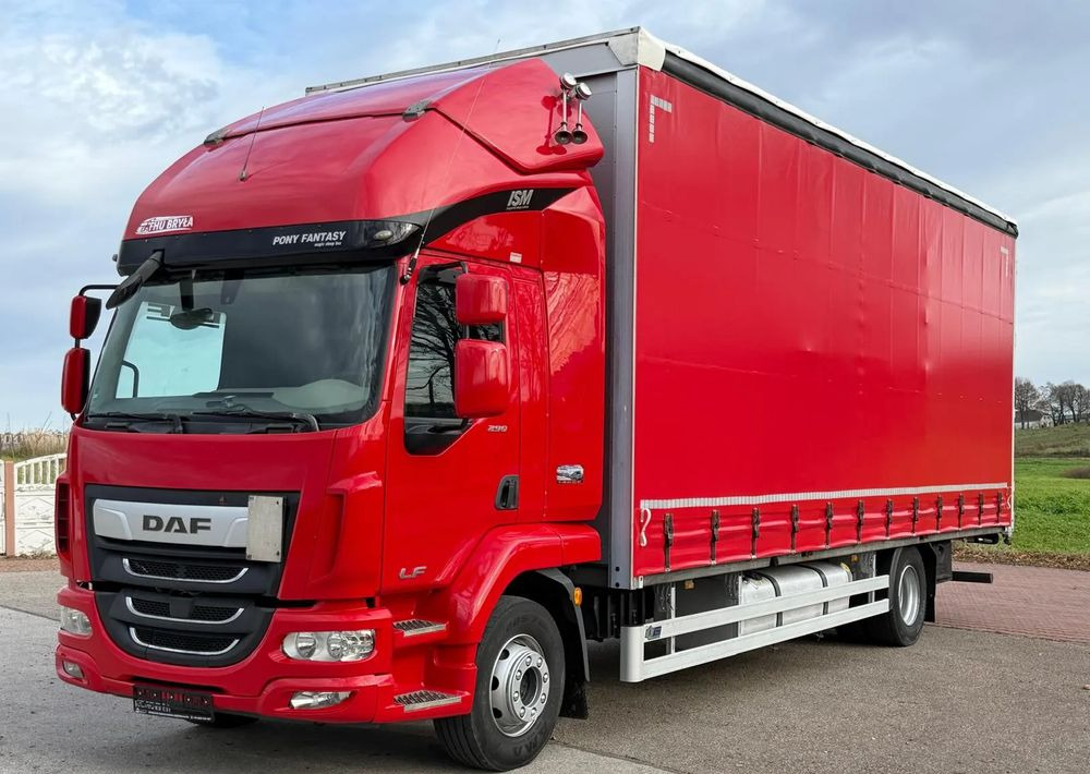 DAF LF 260 / WINDA / 16TON DMC / 3M WYSOKOŚĆ / JUMBO / FIRANKA / SYPIALKA / AUTOMAT / JEDEN WŁAŚCICIE / EURO 6 / 2017/ SPROWADZONY / 19 PALET / DUŻA ŁADOWNOŚĆ / - Kamion me tendë: foto 1 DAF LF 260 / WINDA / 16TON DMC / 3M WYSOKOŚĆ / JUMBO / FIRANKA / SYPIALKA / AUTOMAT / JEDEN WŁAŚCICIE / EURO 6 / 2017/ SPROWADZONY / 19 PALET / DUŻA ŁADOWNOŚĆ / - Kamion me tendë: foto 1
