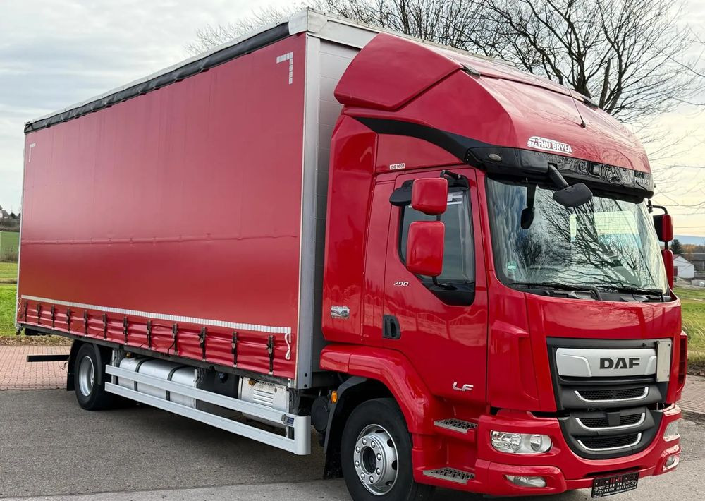 DAF LF 260 / WINDA / 16TON DMC / 3M WYSOKOŚĆ / JUMBO / FIRANKA / SYPIALKA / AUTOMAT / JEDEN WŁAŚCICIE / EURO 6 / 2017/ SPROWADZONY / 19 PALET / DUŻA ŁADOWNOŚĆ / - Kamion me tendë: foto 2 DAF LF 260 / WINDA / 16TON DMC / 3M WYSOKOŚĆ / JUMBO / FIRANKA / SYPIALKA / AUTOMAT / JEDEN WŁAŚCICIE / EURO 6 / 2017/ SPROWADZONY / 19 PALET / DUŻA ŁADOWNOŚĆ / - Kamion me tendë: foto 2