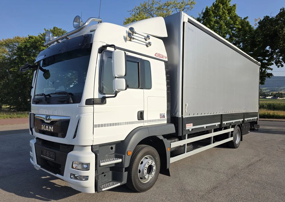 MAN TGM 15.290 / BURTO-FIRANKA / CAŁY NA PODUSZKACH /KLIMA POSTOJOWA / 2018R / NISKI PRZEBIEG / 18 PALET / E6 / JAK NOWY / WINDA / - Kamion me tendë: foto 2 MAN TGM 15.290 / BURTO-FIRANKA / CAŁY NA PODUSZKACH /KLIMA POSTOJOWA / 2018R / NISKI PRZEBIEG / 18 PALET / E6 / JAK NOWY / WINDA / - Kamion me tendë: foto 2