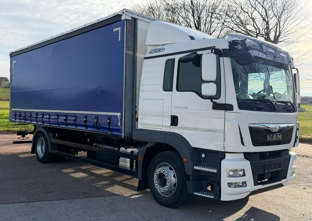MAN TGM 15.290 / FIRANKA / 2016R / KLIMA POSTOJOWA /SPROWADZONY/ 8T ŁADOWNOŚĆ / 17 PALET / E6 / WINDA / - Kamion me tendë: foto 2 MAN TGM 15.290 / FIRANKA / 2016R / KLIMA POSTOJOWA /SPROWADZONY/ 8T ŁADOWNOŚĆ / 17 PALET / E6 / WINDA / - Kamion me tendë: foto 2