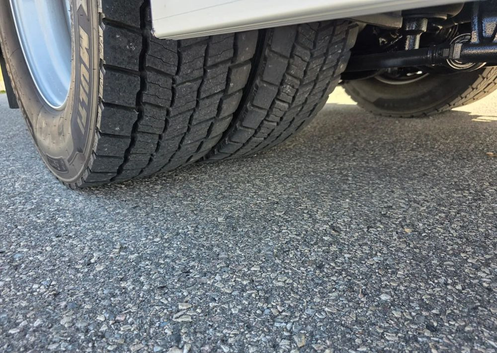 Kamion frigorifer MAN TGM 18.340 / 18.290 / 15.290 / IZOTERMA / WINDA / 19PALET /E6  / SPROWADZONY / AUTOMAT / SYPIALKA / PIERWSZY WŁAŚCICIEL / BOCZNE DRZWI / STAN BARDZO DOBRY: foto 20