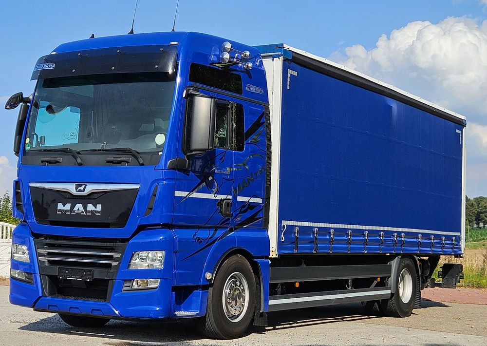 MAN TGX 18.430 / FIRANKA / WINDA / KLIMA POSTOJOWA / 300TYŚ PRZEBIEG / 2020 /E6 / KLIMA POSTOJOWA  / SPROWADZONY / JAK NOWY / AUTOMAT - Kamion me tendë: foto 2 MAN TGX 18.430 / FIRANKA / WINDA / KLIMA POSTOJOWA / 300TYŚ PRZEBIEG / 2020 /E6 / KLIMA POSTOJOWA  / SPROWADZONY / JAK NOWY / AUTOMAT - Kamion me tendë: foto 2