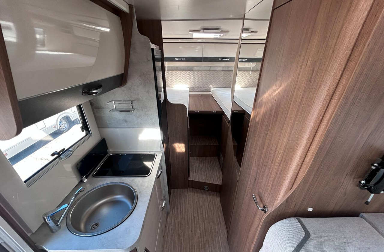 Elnagh BARON 65 - Kamper alcove: foto 5 Elnagh BARON 65 - Kamper alcove: foto 5