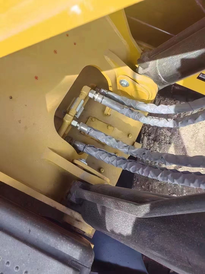 CATERPILLAR 336DL - Ekskavator me zinxhirë: foto 5 CATERPILLAR 336DL - Ekskavator me zinxhirë: foto 5