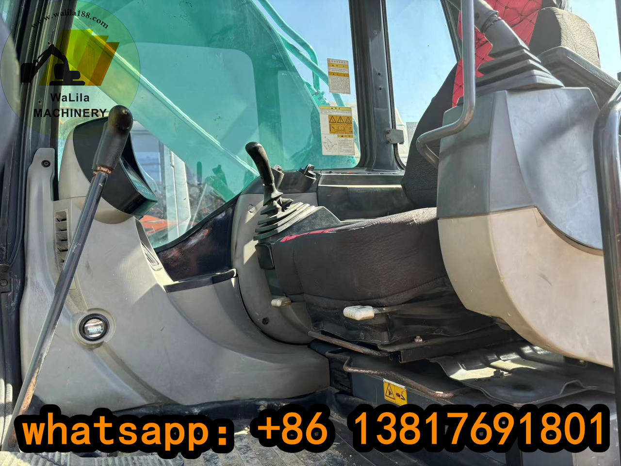 KOBELCO SK 200-8 - Ekskavator me zinxhirë: foto 4 KOBELCO SK 200-8 - Ekskavator me zinxhirë: foto 4