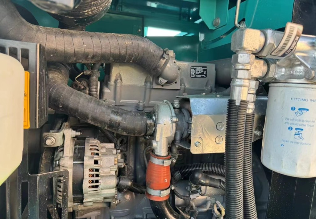 Kobelco SK 75 KOBELCO SK75-8 - Miniekskavator: foto 5 Kobelco SK 75 KOBELCO SK75-8 - Miniekskavator: foto 5