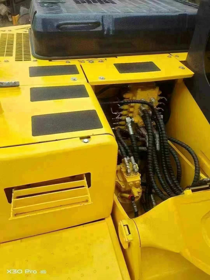 Komatsu PC 130-7 PC130 PC130-7 - Ekskavator me zinxhirë: foto 5 Komatsu PC 130-7 PC130 PC130-7 - Ekskavator me zinxhirë: foto 5