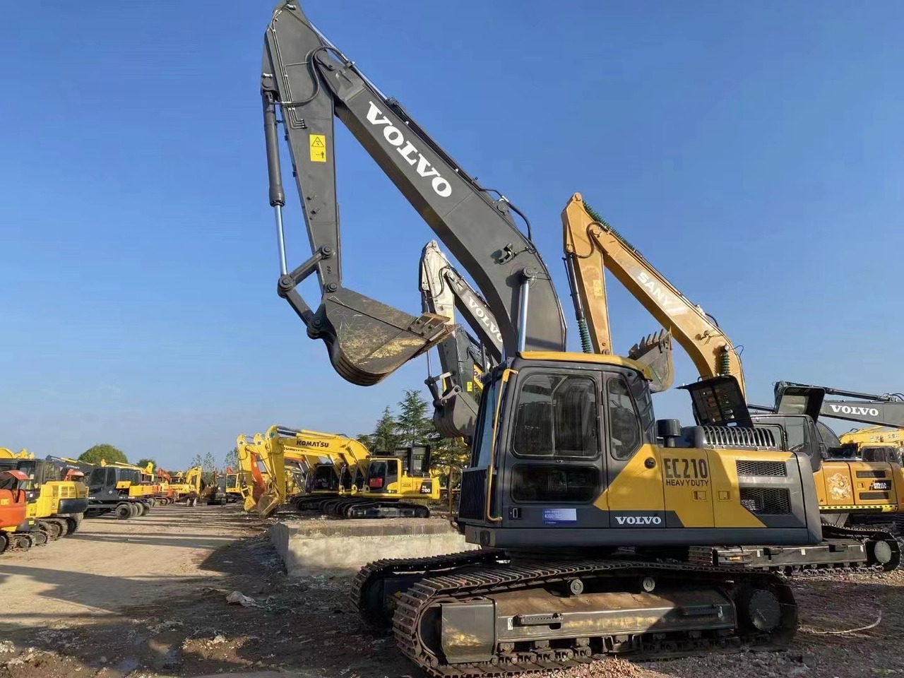 Volvo EC 210 Volvo 210 Ec240 - Ekskavator me zinxhirë: foto 1 Volvo EC 210 Volvo 210 Ec240 - Ekskavator me zinxhirë: foto 1