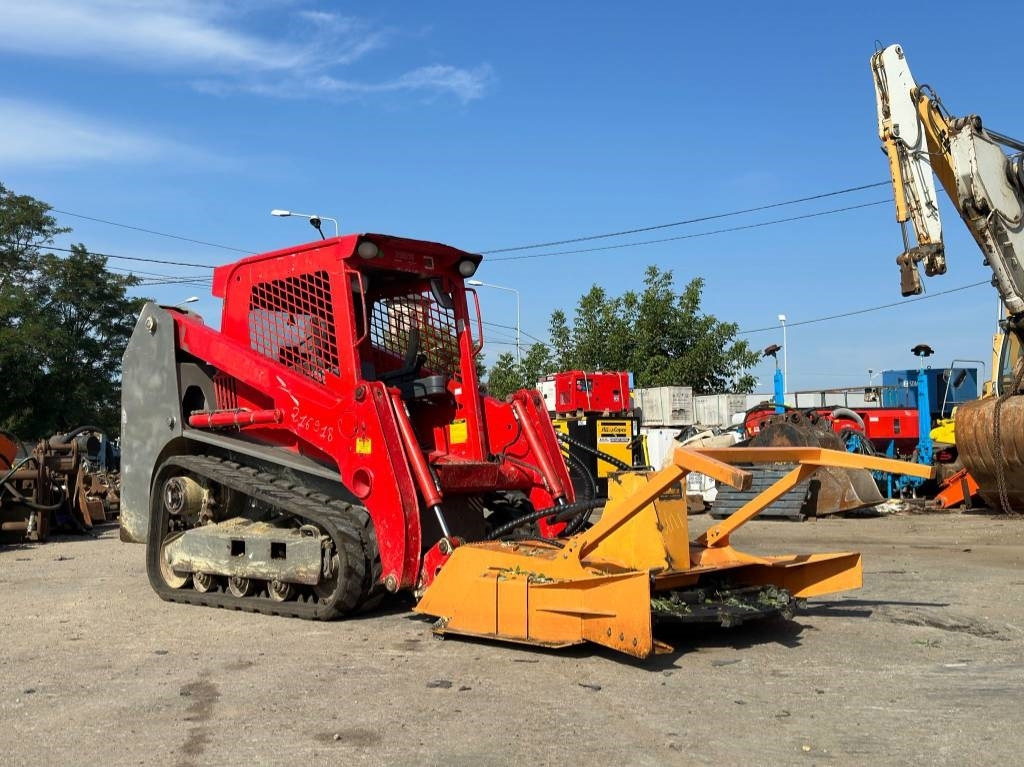 Gehl RT 175+Landhonor Forestry Mulcher - Mini fadrom me zinxhir: foto 3 Gehl RT 175+Landhonor Forestry Mulcher - Mini fadrom me zinxhir: foto 3