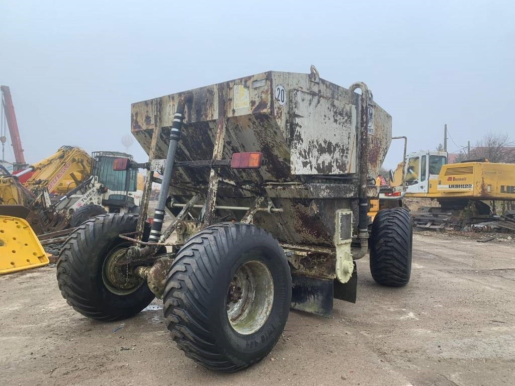 Bunte CB - Gjysmë rimorkio: foto 4 Bunte CB - Gjysmë rimorkio: foto 4