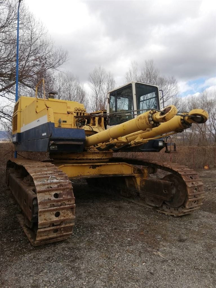 Komatsu PC 650 LC - Ekskavator me zinxhirë: foto 3 Komatsu PC 650 LC - Ekskavator me zinxhirë: foto 3