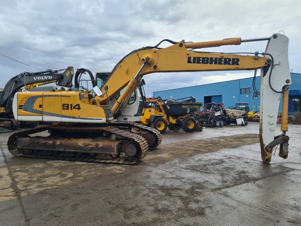 Liebherr 914 C - Ekskavator me zinxhirë: foto 2 Liebherr 914 C - Ekskavator me zinxhirë: foto 2