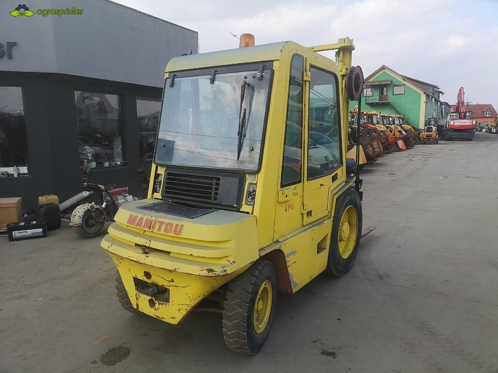 Manitou MCE 25 H - Ngarkues me pirun për terren të ashpër: foto 4 Manitou MCE 25 H - Ngarkues me pirun për terren të ashpër: foto 4