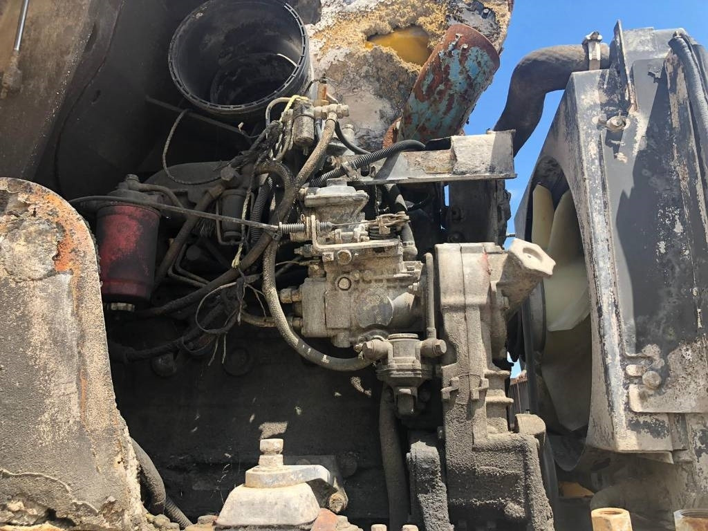 New Holland LM 430 FOR PARTS - Ekskavator teleskopik: foto 3 New Holland LM 430 FOR PARTS - Ekskavator teleskopik: foto 3