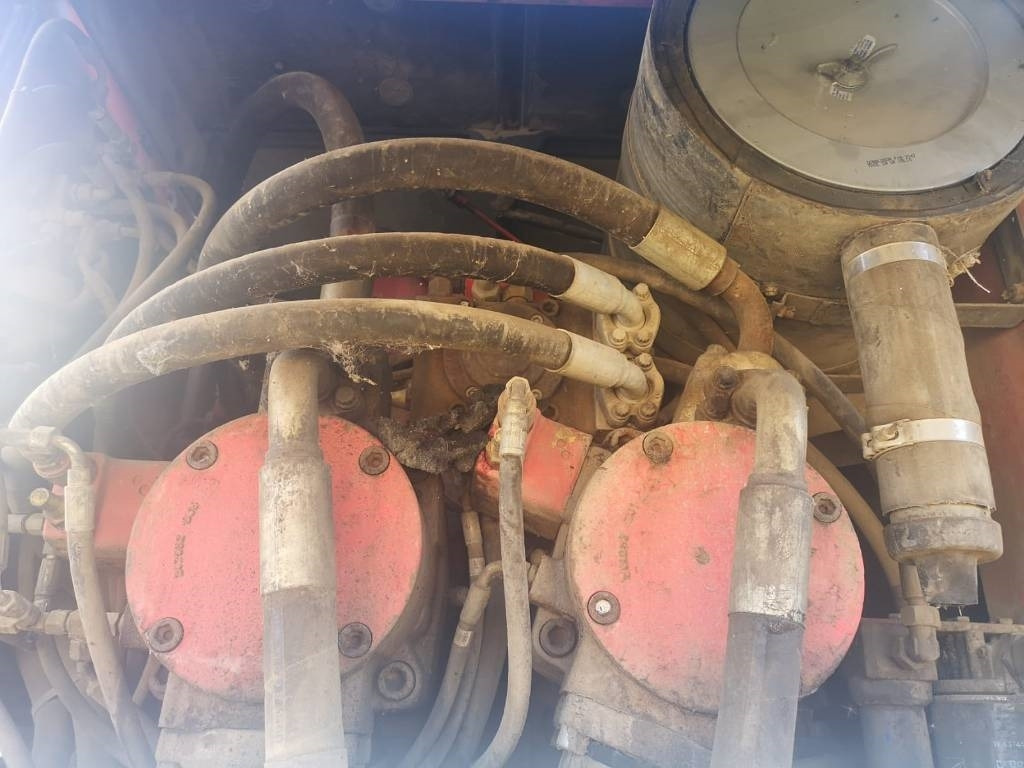 O&K RH25 - Ekskavator me zinxhirë: foto 4 O&K RH25 - Ekskavator me zinxhirë: foto 4