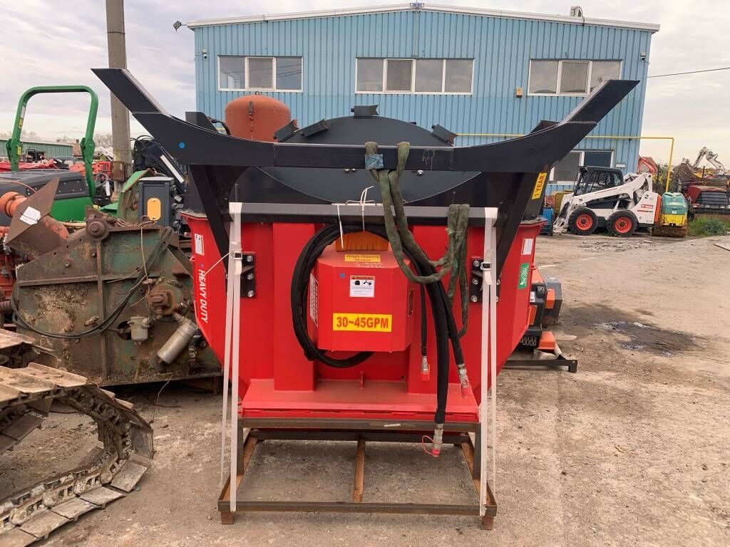 Raytree RMDM70 Mulcher Raytree RMDM70 Mulcher - Trince pyllore: foto 1 Raytree RMDM70 Mulcher Raytree RMDM70 Mulcher - Trince pyllore: foto 1