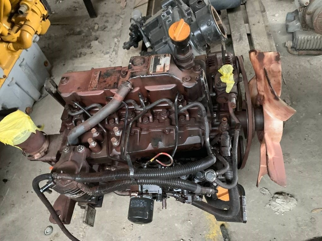 Yanmar 4D88E-5KFD ENGINE - Motori për Makineri ndërtimi: foto 2 Yanmar 4D88E-5KFD ENGINE - Motori për Makineri ndërtimi: foto 2