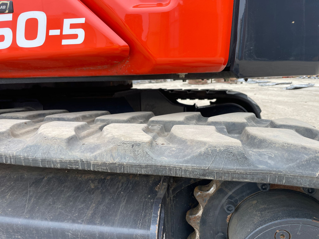 KUBOTA KX060-5 - Miniekskavator: foto 4 KUBOTA KX060-5 - Miniekskavator: foto 4