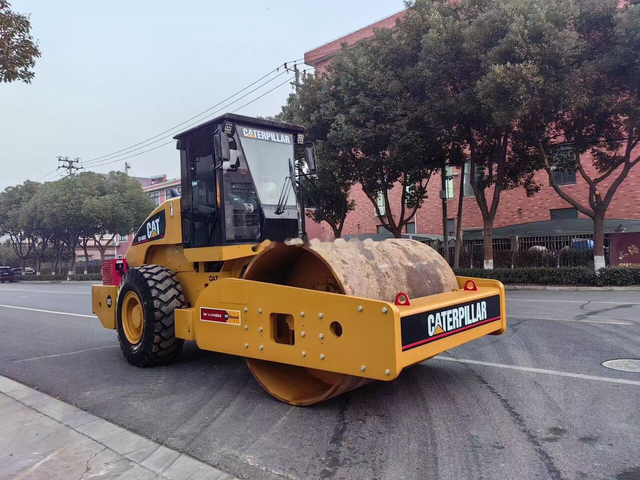 Caterpillar CS-683E - Ngjeshës: foto 5 Caterpillar CS-683E - Ngjeshës: foto 5