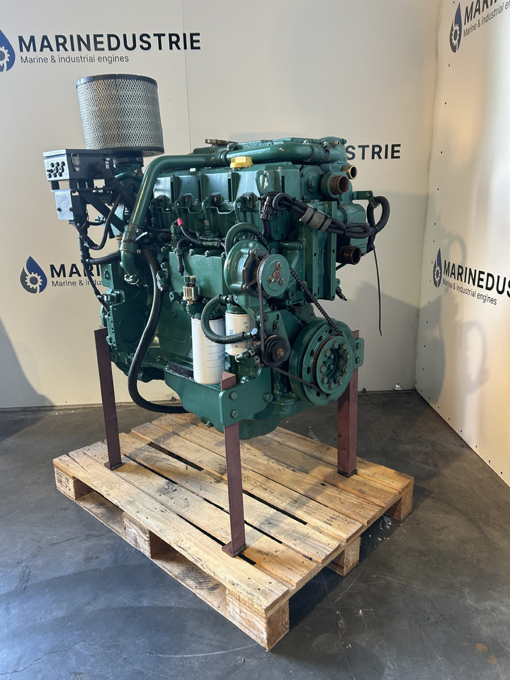 Volvo Penta D5-B TA (1500RPM) - Motori: foto 3 Volvo Penta D5-B TA (1500RPM) - Motori: foto 3