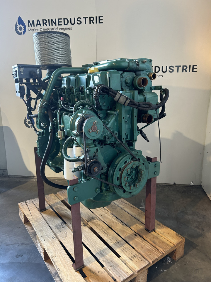 Volvo Penta D5-B TA (1500RPM) - Motori: foto 4 Volvo Penta D5-B TA (1500RPM) - Motori: foto 4