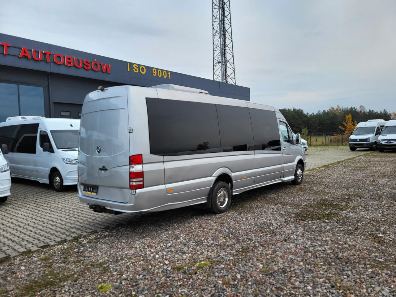 Mercedes-Benz Sprinter 519 CDI 24 places + 4 standing - Autobus suburban: foto 5 Mercedes-Benz Sprinter 519 CDI 24 places + 4 standing - Autobus suburban: foto 5