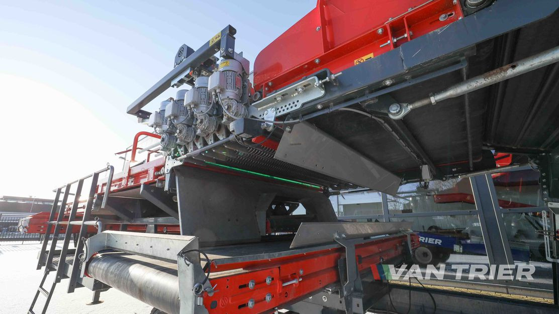 Miedema MH242-DVB Receiving hopper - Pajisje të magazinimit: foto 5 Miedema MH242-DVB Receiving hopper - Pajisje të magazinimit: foto 5