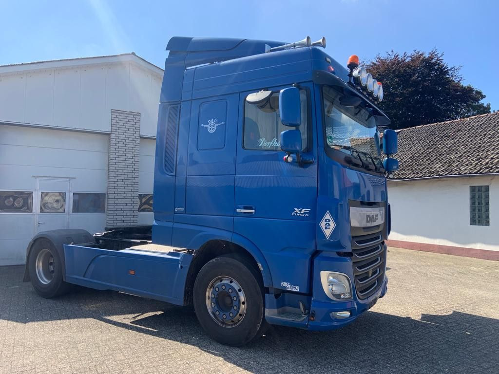 DAF XF 106.440PS SC SZM Top zustand 1-Hand - Gjysmë-kamion: foto 3 DAF XF 106.440PS SC SZM Top zustand 1-Hand - Gjysmë-kamion: foto 3