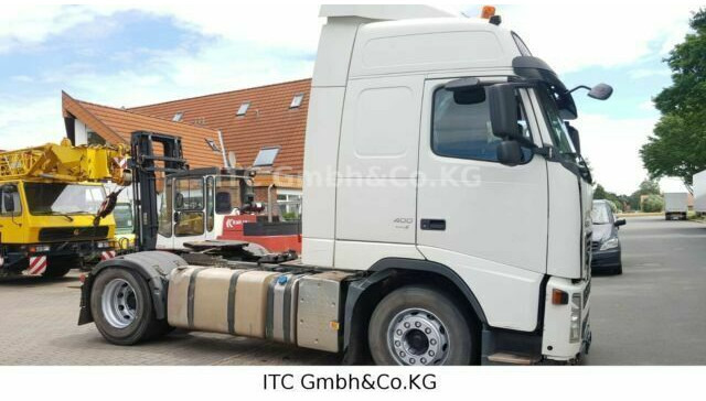 Volvo FH 400 G.Haus-Hochdach Euro:5 German Truck - Gjysmë-kamion: foto 2 Volvo FH 400 G.Haus-Hochdach Euro:5 German Truck - Gjysmë-kamion: foto 2