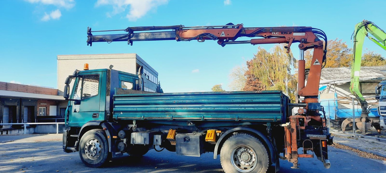 Iveco ML180E28K 4x2 mit Kran/Funk/Greifer - Kamion vetëshkarkues, Kamion me vinç: foto 2 Iveco ML180E28K 4x2 mit Kran/Funk/Greifer - Kamion vetëshkarkues, Kamion me vinç: foto 2