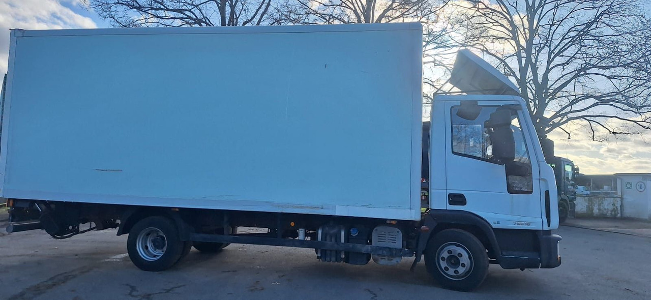 Iveco ML80E18 Koffer LBW - Kamioncine me kontinier: foto 4 Iveco ML80E18 Koffer LBW - Kamioncine me kontinier: foto 4