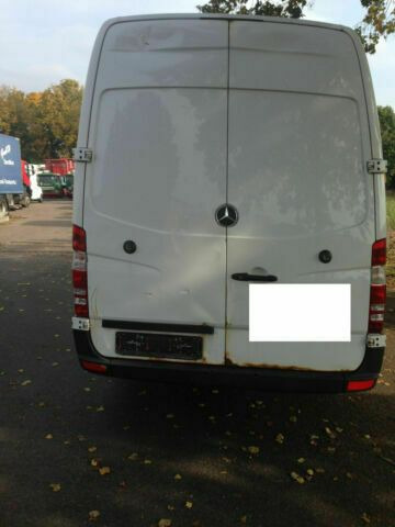 Mercedes-Benz 311 Maxi Lang Hoch Sprinter - Furgon: foto 4 Mercedes-Benz 311 Maxi Lang Hoch Sprinter - Furgon: foto 4