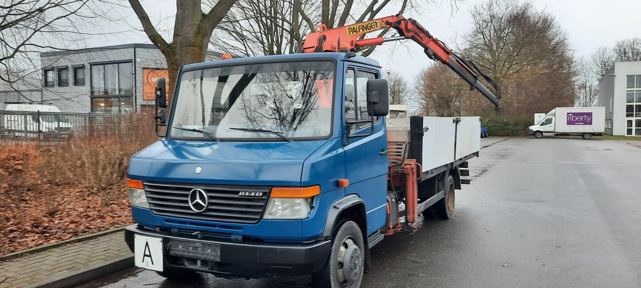 Mercedes-Benz 814 Pritsche mit Kran+Greifer - Kamioncine me karroceri: foto 3 Mercedes-Benz 814 Pritsche mit Kran+Greifer - Kamioncine me karroceri: foto 3