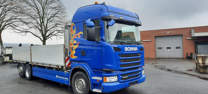 Scania G440 Pritsche 6x2 Kran am Heck vor - Kamion me karroceri të hapur, Kamion me vinç: foto 2 Scania G440 Pritsche 6x2 Kran am Heck vor - Kamion me karroceri të hapur, Kamion me vinç: foto 2