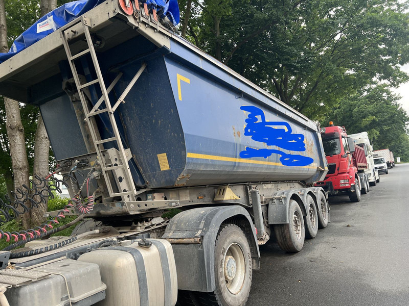 Schmitz Cargobull SKI24 Kipper 3 Achser - Gjysmë rimorkio vetëshkarkuese: foto 4 Schmitz Cargobull SKI24 Kipper 3 Achser - Gjysmë rimorkio vetëshkarkuese: foto 4