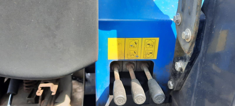 Terberg TKL M1-3 Mitnahmestapler - Ngarkues anësor: foto 4 Terberg TKL M1-3 Mitnahmestapler - Ngarkues anësor: foto 4