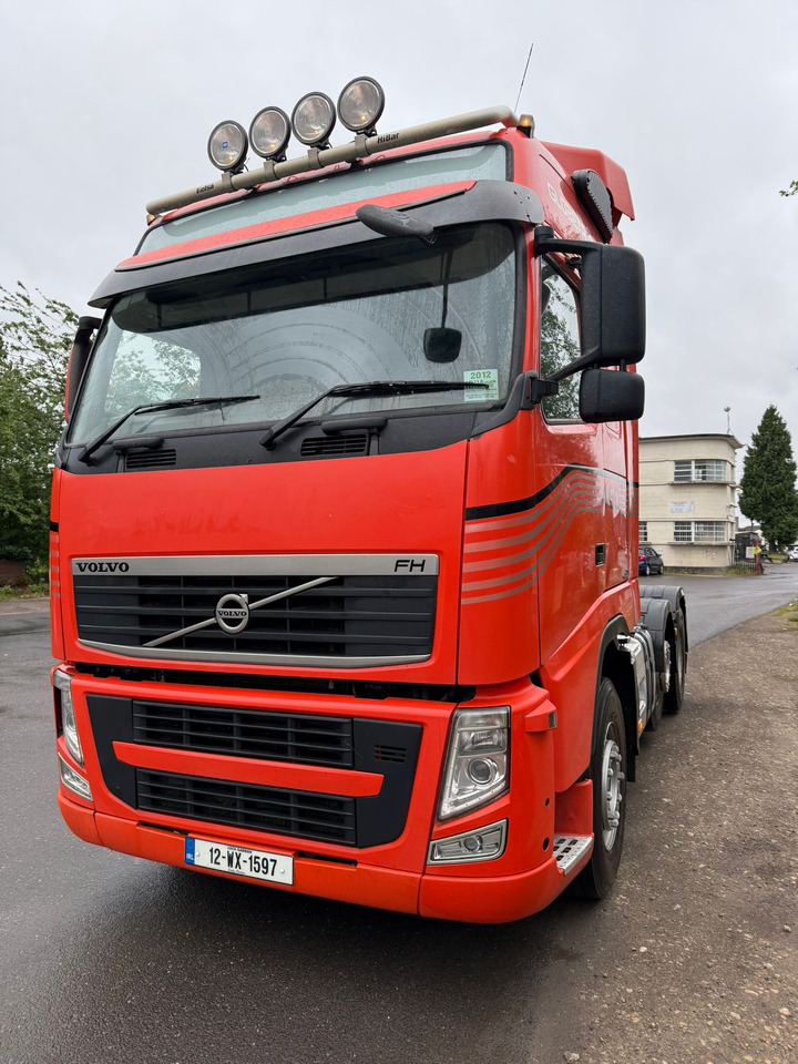 2012 Volvo FH460 Tractor Unit - Gjysmë-kamion: foto 3 2012 Volvo FH460 Tractor Unit - Gjysmë-kamion: foto 3