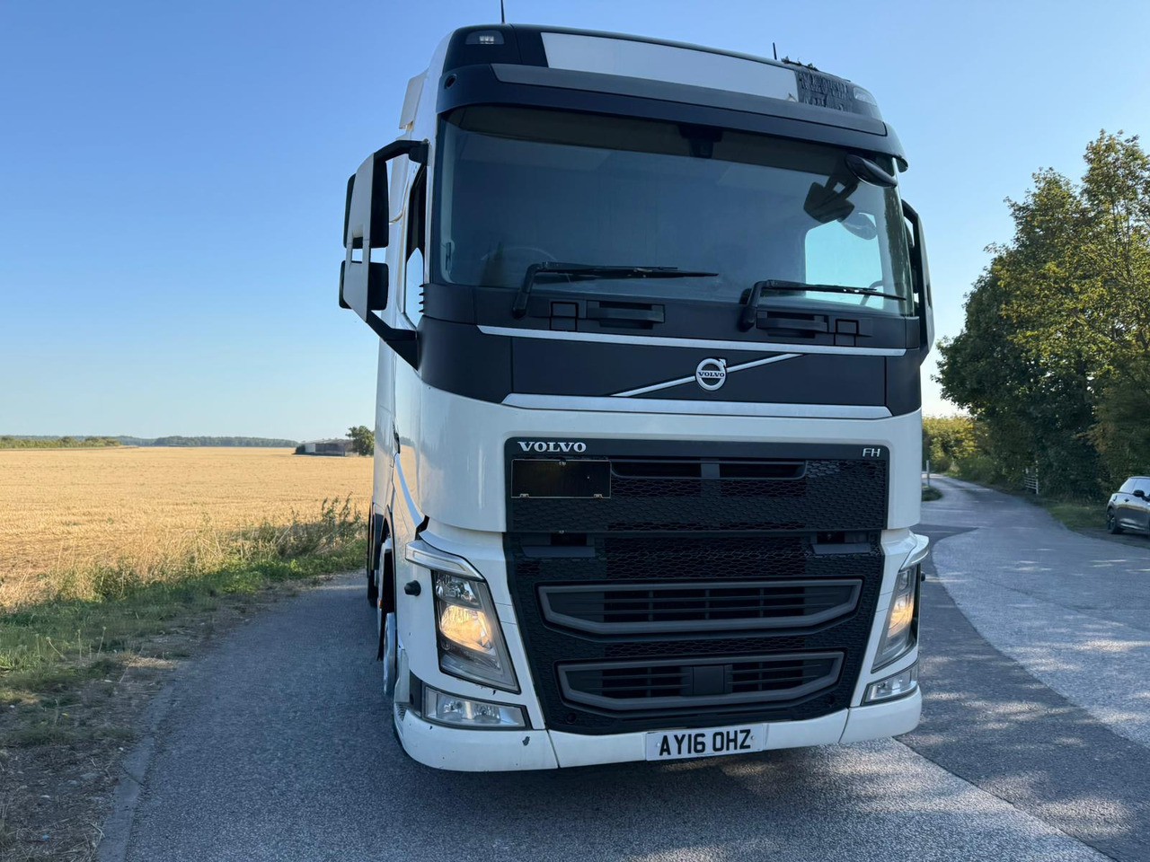 2016 Volvo FH 500 Tractor Unit - Gjysmë-kamion: foto 2 2016 Volvo FH 500 Tractor Unit - Gjysmë-kamion: foto 2