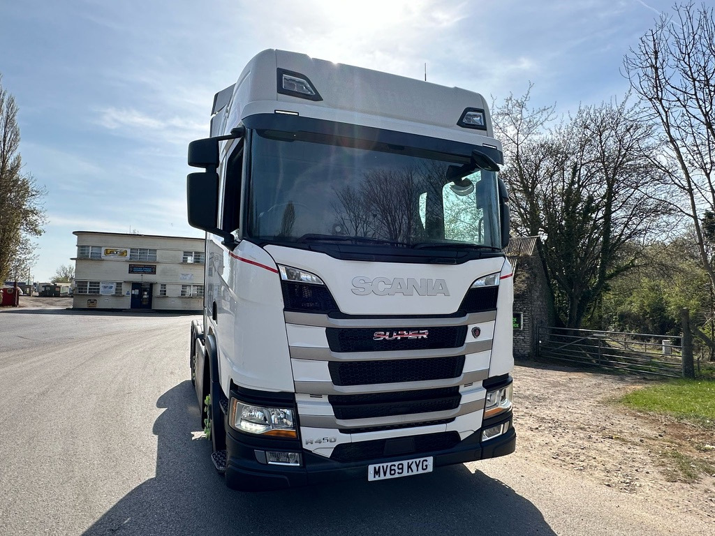 2019 Scania R450 Tractor Unit - Gjysmë-kamion: foto 4 2019 Scania R450 Tractor Unit - Gjysmë-kamion: foto 4