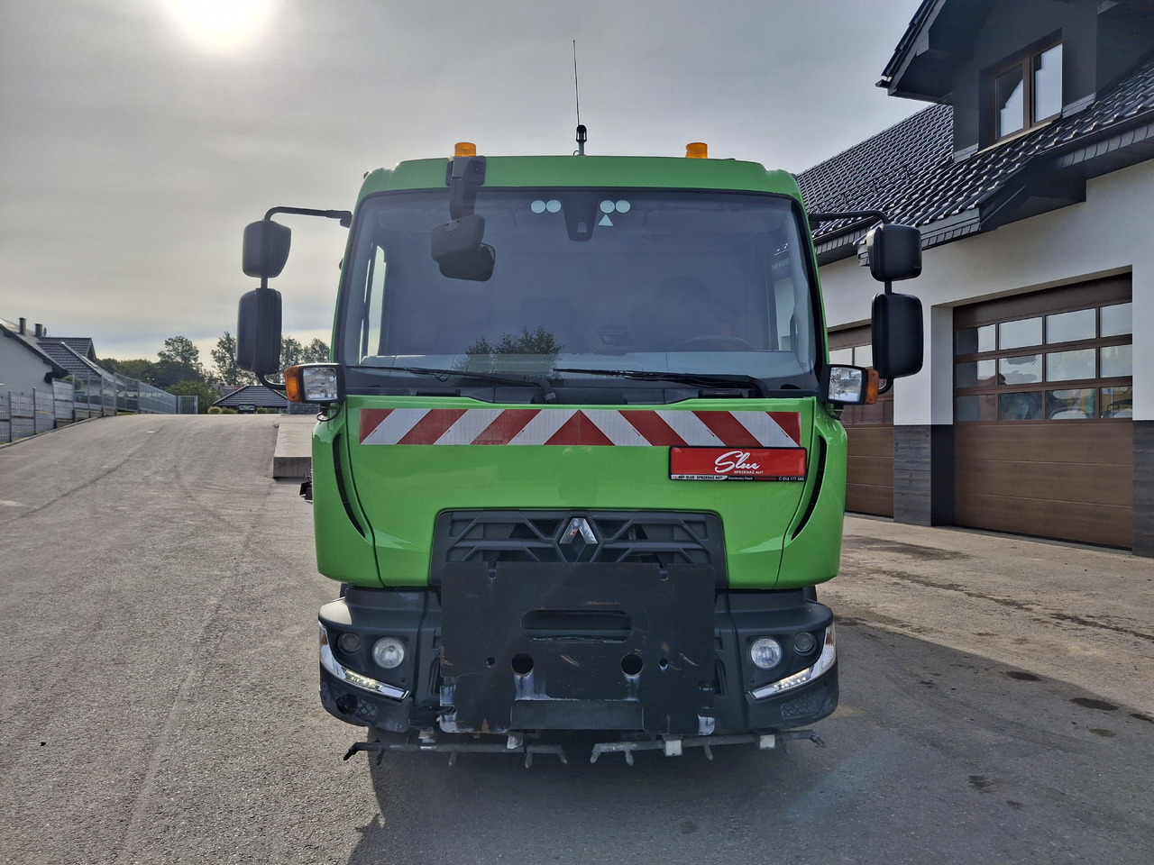 RENAULT D16 Polewaczka Karcher Straßenwaschanlage Euro 6 - Mjet bujqësor/ Special: foto 2 RENAULT D16 Polewaczka Karcher Straßenwaschanlage Euro 6 - Mjet bujqësor/ Special: foto 2