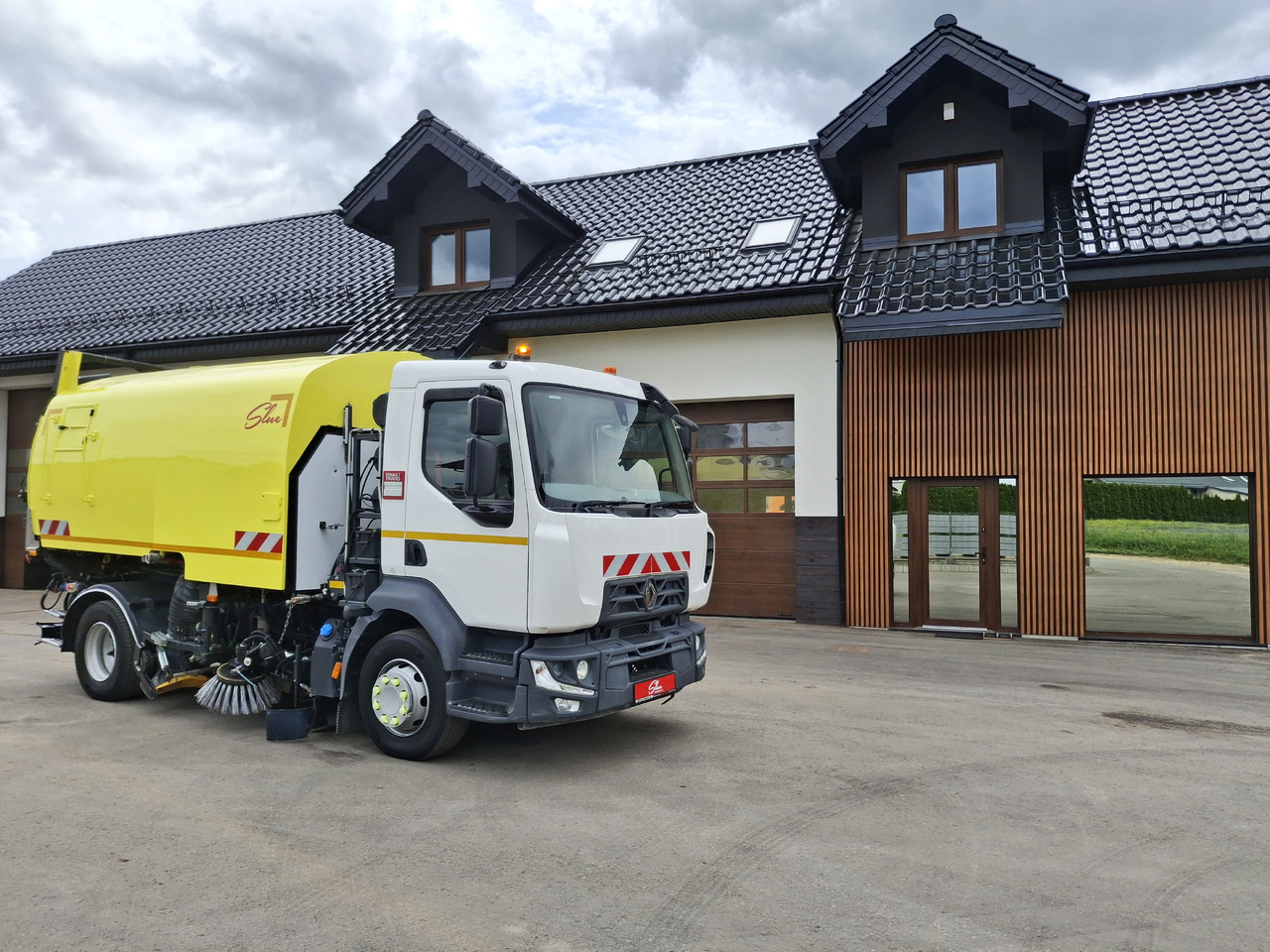 RENAULT D16 Zamiatarka Kehrmaschine SEMAT Zoeller FAUN Karcher Szczotki L/R Hydrostat Euro 6 PM10 Rura Do Liści - Makinë fshirëse për rrugët: foto 1 RENAULT D16 Zamiatarka Kehrmaschine SEMAT Zoeller FAUN Karcher Szczotki L/R Hydrostat Euro 6 PM10 Rura Do Liści - Makinë fshirëse për rrugët: foto 1