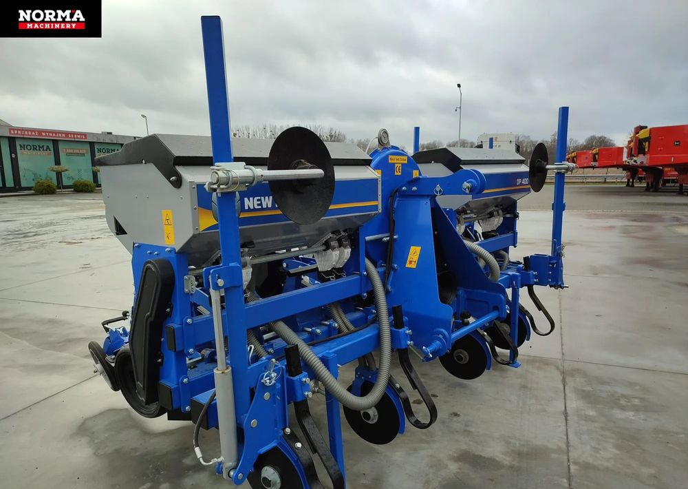 New Holland Siewnik 4-rzędowy od ręki ! - Makinë mbjellëse precize: foto 5 New Holland Siewnik 4-rzędowy od ręki ! - Makinë mbjellëse precize: foto 5